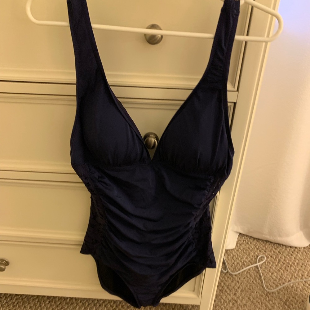 Tommy Bahama size 16 navy one piece with lace